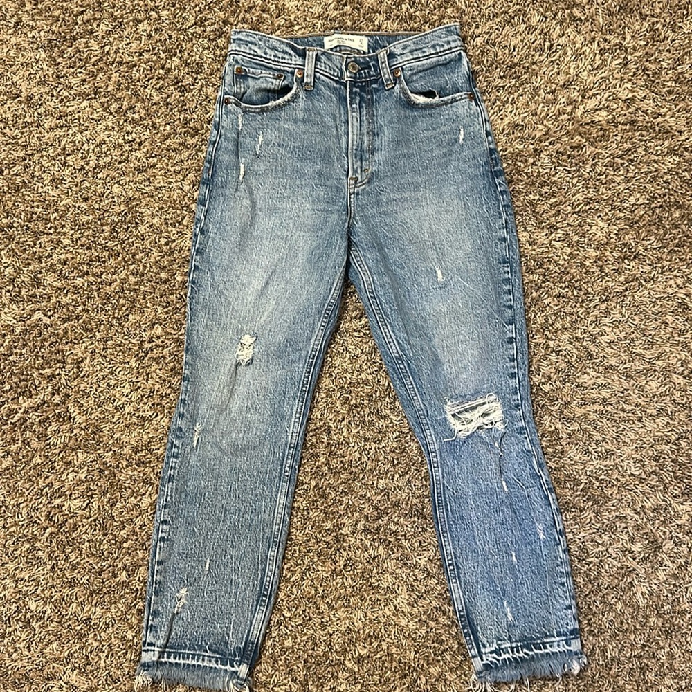 Abercrombie & Fitch The Mom High Rise Distressed Jeans